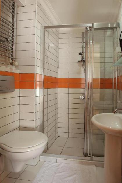 Sirkeci Park Hotel - image 17