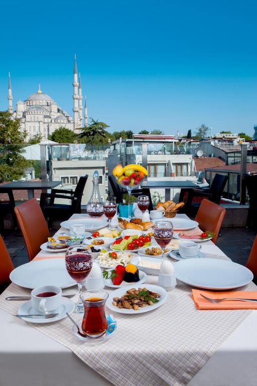 Ferman Hotel - main image