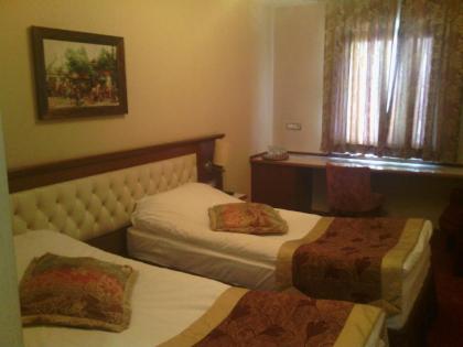 Hotel Linda - image 2