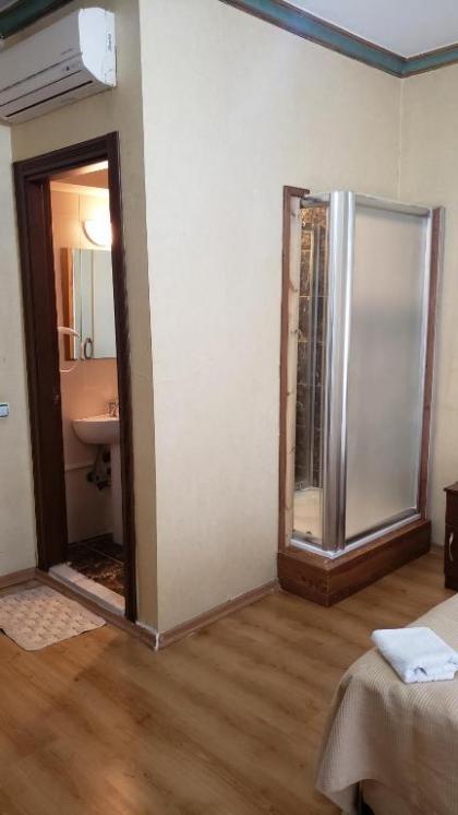 Istanbul Irish Hotel - image 13