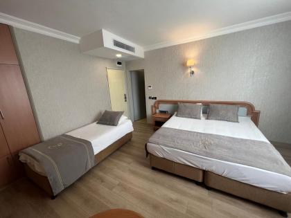 Fuar Hotel - image 29