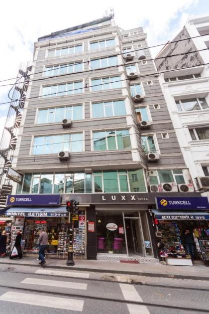 Omega Luxx Hotel - image 1