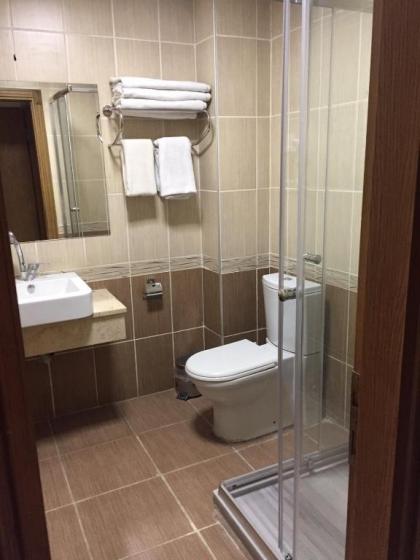 Omega Luxx Hotel - image 4