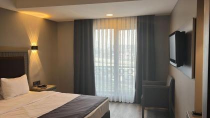 Grand S Hotel - image 30