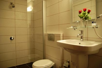 sırma sultan hotel - image 20