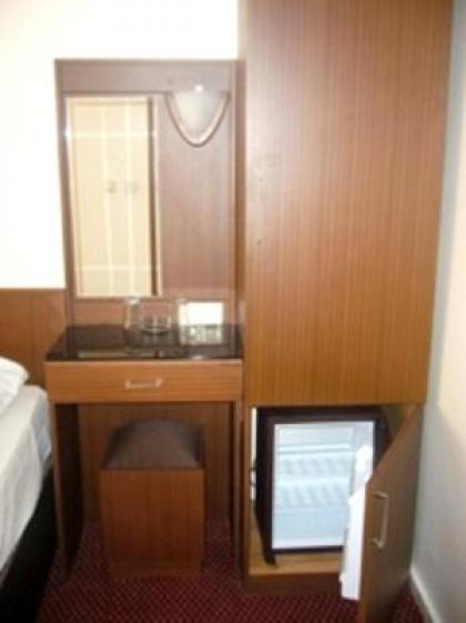 Lyon Hotel İstanbul - image 27