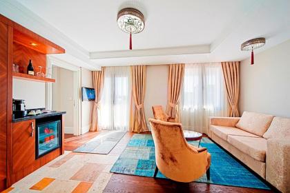 Azade Suites - image 18