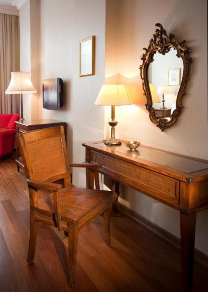 Hotel Sari Konak - image 13