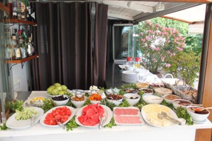 Hotel Sari Konak - image 3