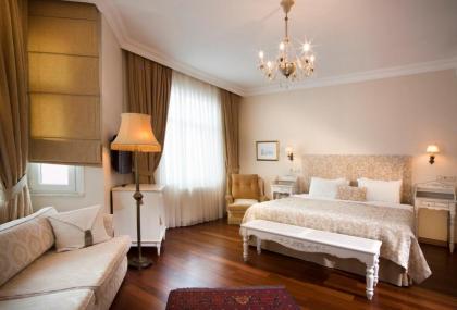 Hotel Sari Konak - image 8