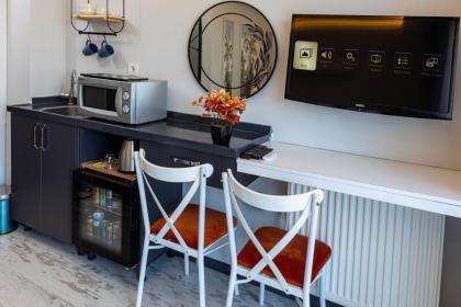 APOLLO HOTEL & APARTMENtS - image 22