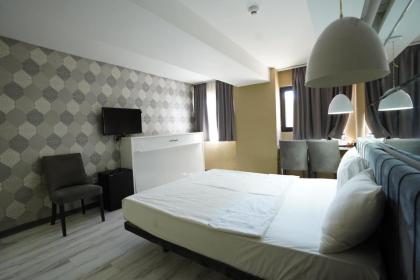 Time Hotel Mecidiyekoy - image 21