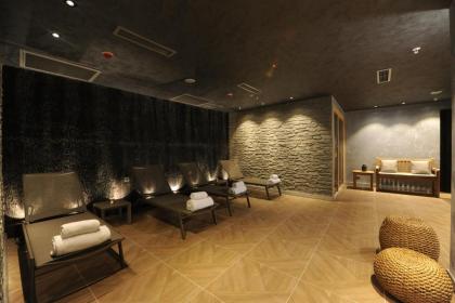 Le Petit Palace Hotel - image 8