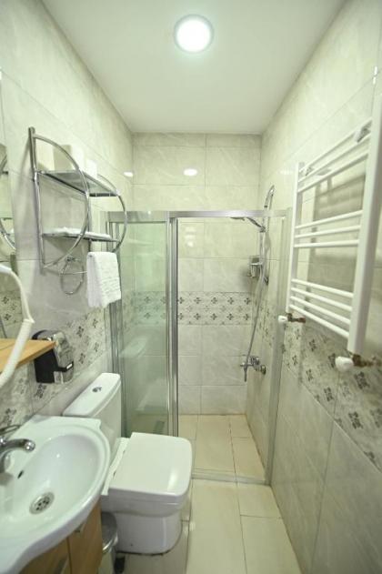 Safir Gold Hotel - image 12