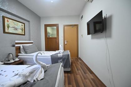Safir Gold Hotel - image 14