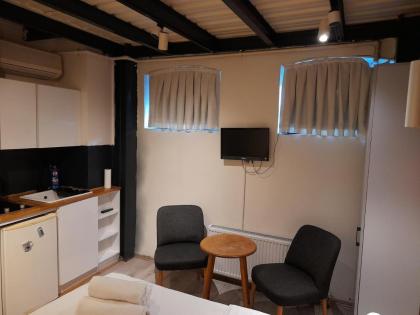 Taxim No 18 BOUTİQUE - image 24