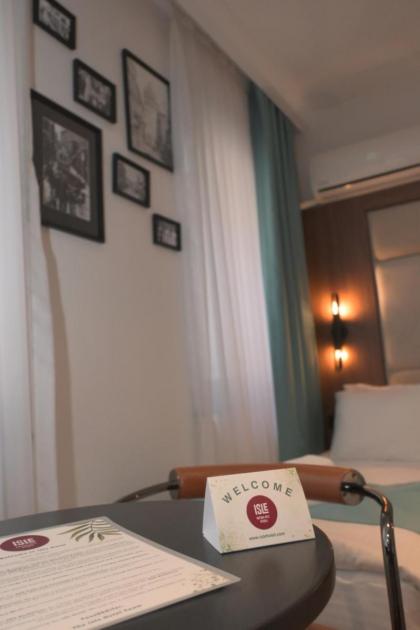 Isle Hotel - image 25