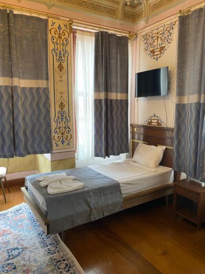 Valeria House - image 29