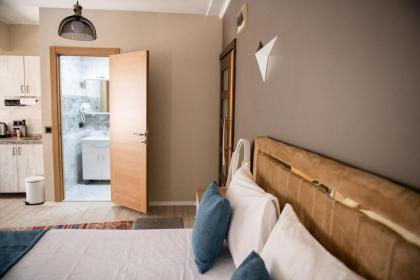 Galapera Apartments - image 29