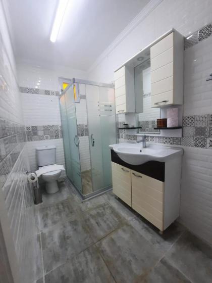 RAMO’S Aparatments & Suites - image 9