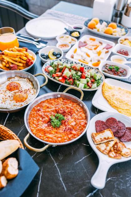 RW BOUTIQUE HOTEL - image 27