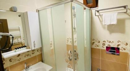 RENOVA HOTEL FATİH - image 23