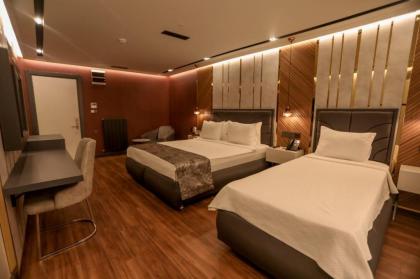 Class Suit Hotel - image 28