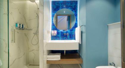 Hampton by Hilton Istanbul Old City - image 21