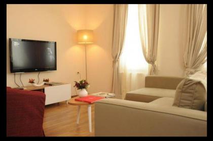 three apples suites - image 25