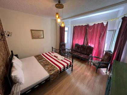 Taksim Sofa House by Rodin - image 26