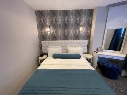 Weingart Port Seaside - image 24