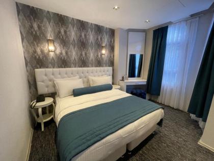 Weingart Port Seaside - image 26