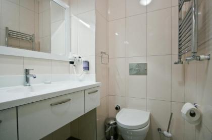 COZY Suites - image 24