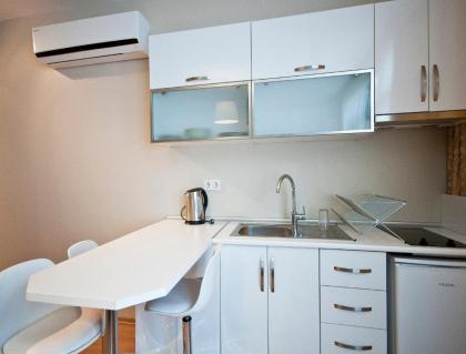 COZY Suites - image 29