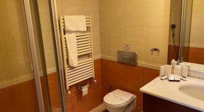TRİADA HOTEL GAYRETTEPE - image 21