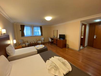 TRİADA HOTEL GAYRETTEPE - image 27