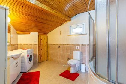 Amazing House with Sea View in Bakirkoy - image 18