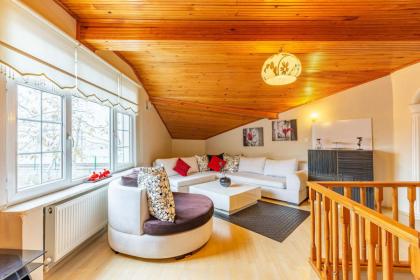 Amazing House with Sea View in Bakirkoy - image 4
