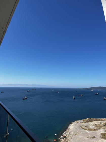 Istmarina with sea view and city view - image 30