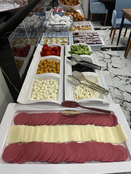 CALENBERG HOTEL - image 28