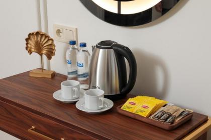 Gatto Residence - image 23