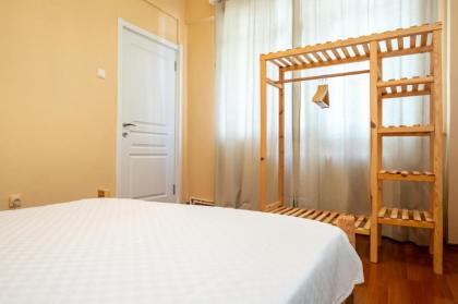 Excellent Flat with Balcony near Kabatas Ferry - image 13