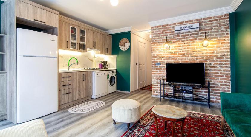 Vibrant Flat near Kennedy Avenue in Fatih - image 6