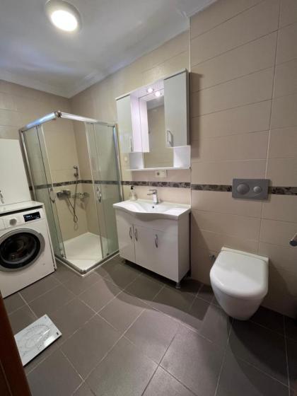 Newly decorated Apartment close to Şişli metro in Istanbul - image 29