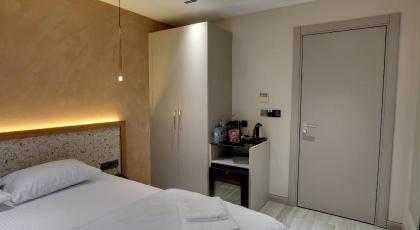 21 Rooms Hotel - image 26