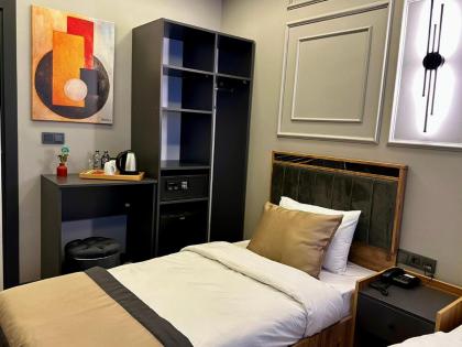 Skymoon Airport Hotel - image 29