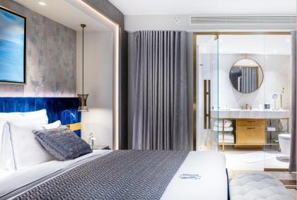 The Maestro Hotel - image 26
