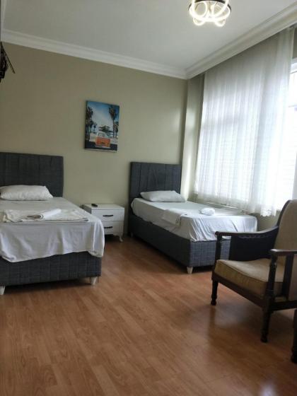 İn The Heart Of Taksim - image 27