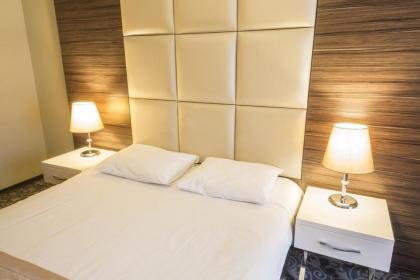 Derpa Hotel - image 25