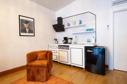 Mayer Taksim Apartments - image 30